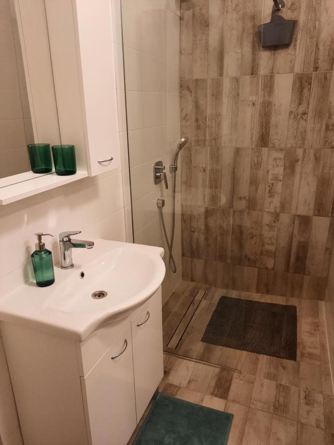 Apartmani Venium Krizevci Экстерьер фото