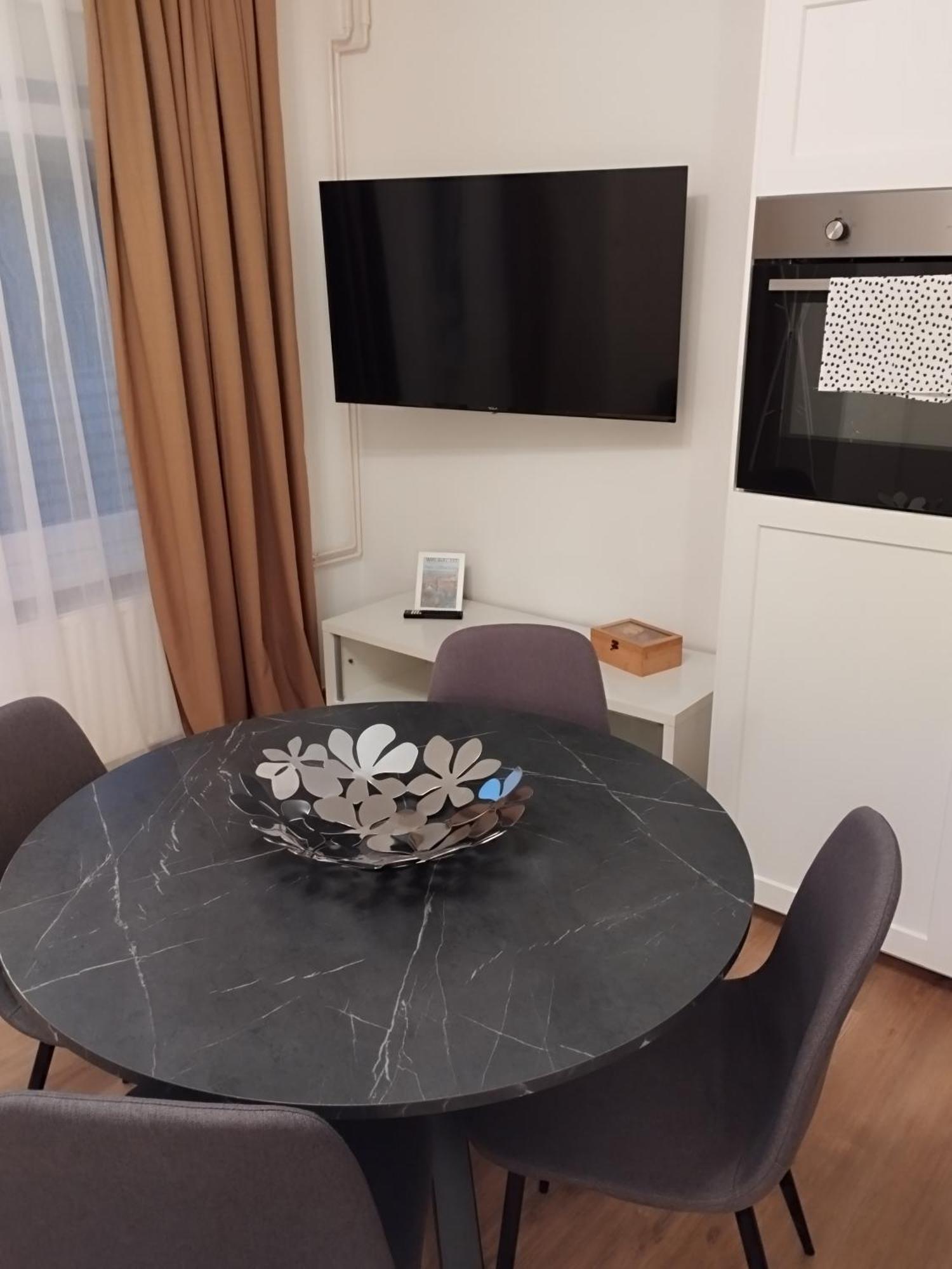 Apartmani Venium Krizevci Экстерьер фото